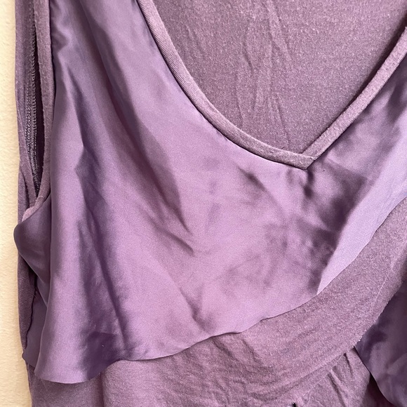 Sleeveless partly satin top.. - Picture 2 of 2